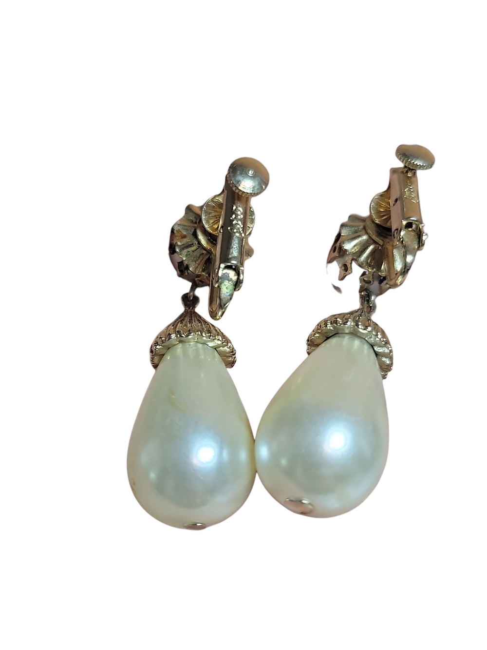 Vintage Signed Coro Faux Pearl Teardrop Dangle Screwback Earrings Gold Tone 1.5” - Picture 3 of 4